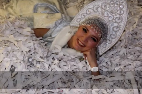 Бумажное шоу