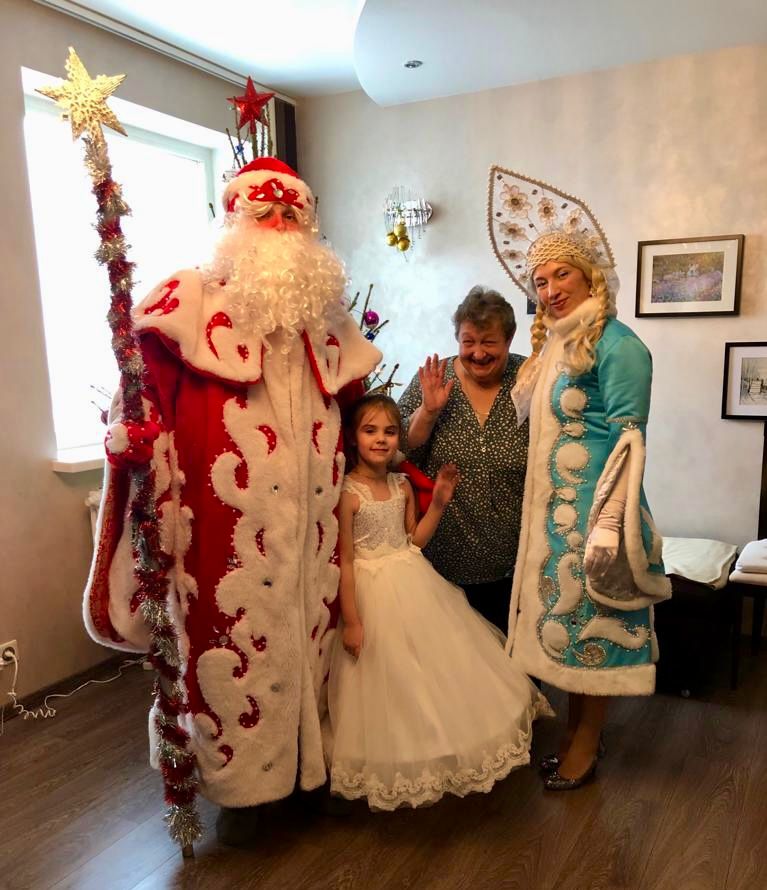 фотографии Деда Мороза и Снегурочки