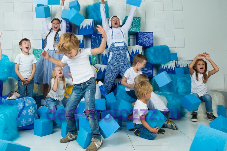 Новогоднее мягко-зефирное поролоновое шоу